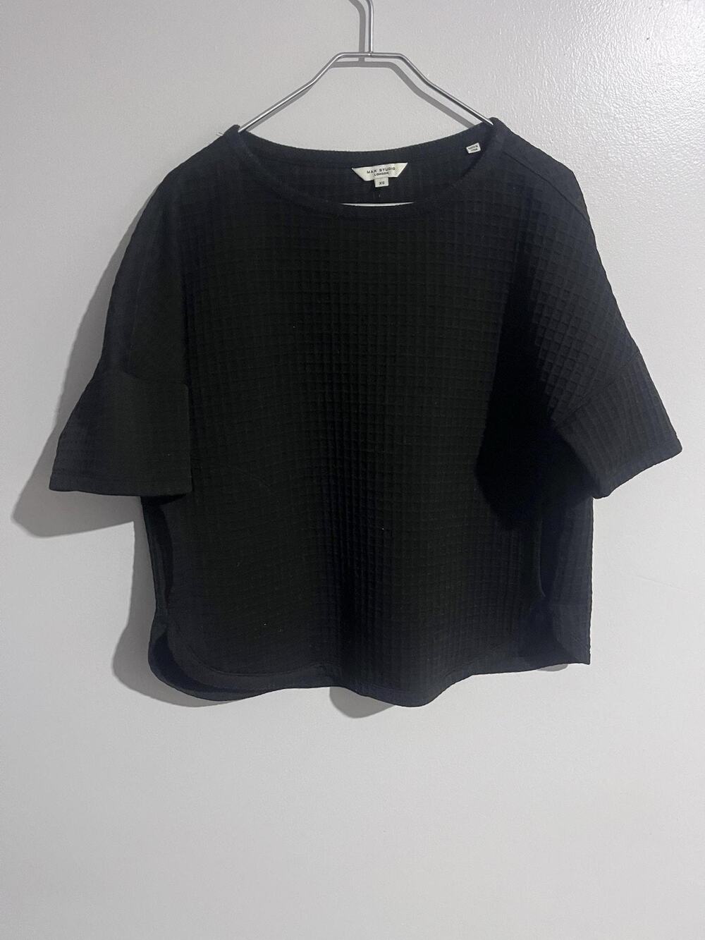 Max Studio London T-Shirt Womens XS Black Geometric Pocket Stretch Casual